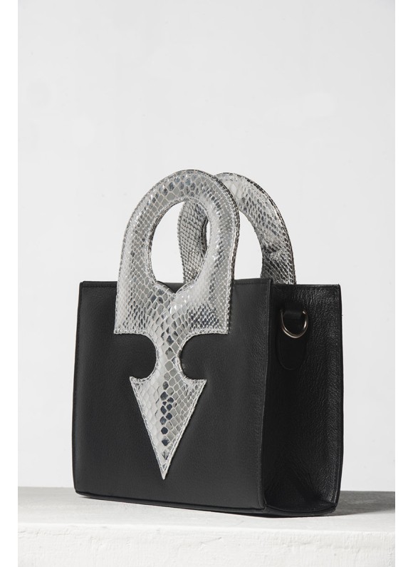 Spear Tote Black X Silver